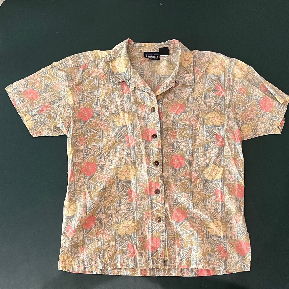 Patagonia Women’s Tropical 100% Cotton Shirt